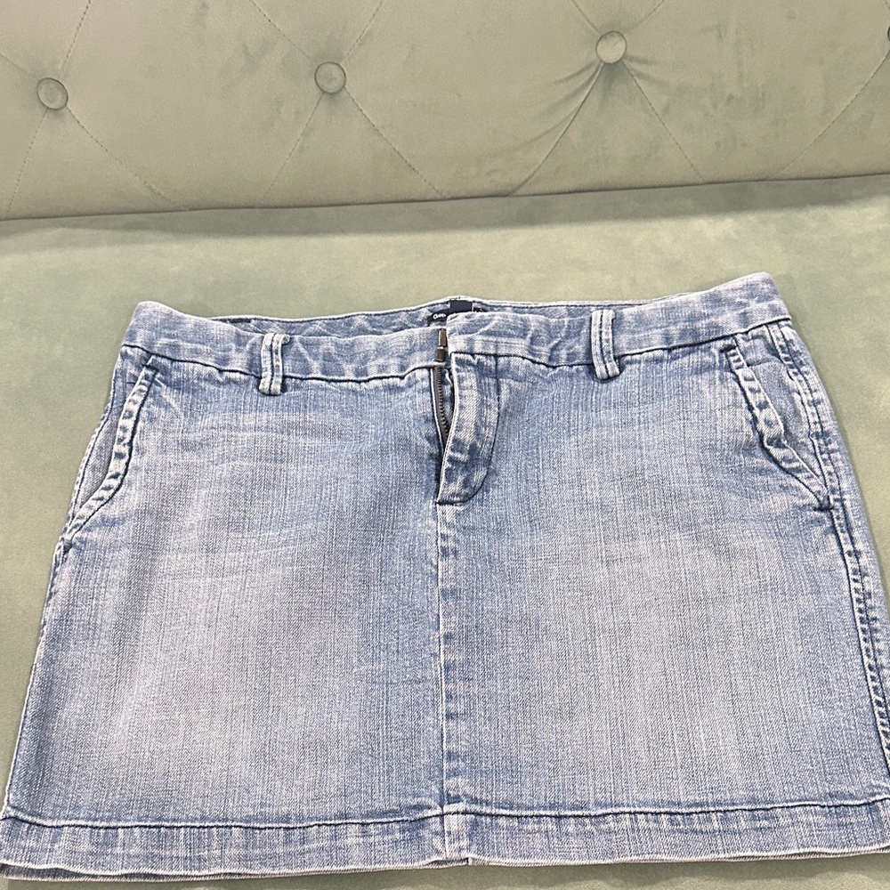 Gap Denim Mini Skirt size 8